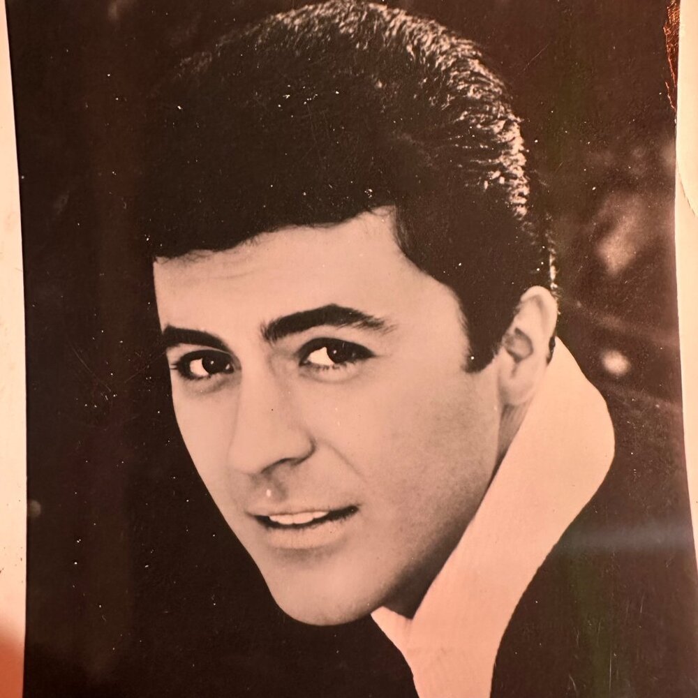 Vintage James Darren Black & White Headshot Fan Photo 5x4 Signed Retro - Picture 1 of 14